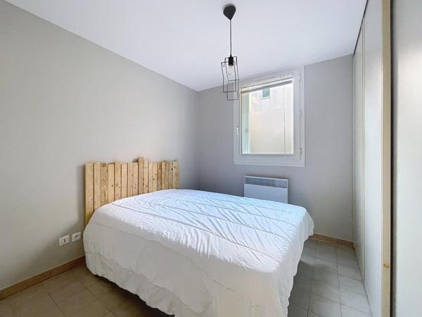 T2 AU CALME AVEC JARDIN ET PARKING