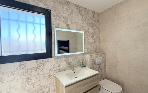 Vente Villa Neuve et piscine Joyeuse   