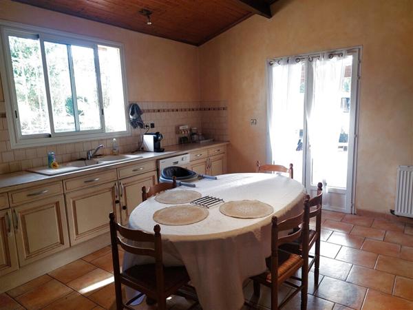 Maison 5 pièce(s) 3 chambre(s) 135 m²