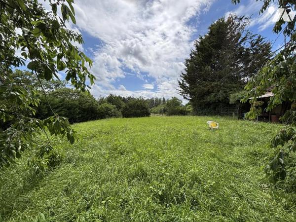 Fermette de 93 m² située sur une parcelle de 11790m²