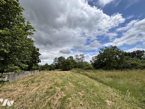 Fermette de 93 m² située sur une parcelle de 11790m²