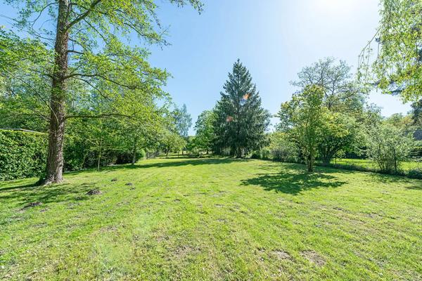 Maison à vendre 12 pièces 248m² Saint-Amand-les-Eaux (59230)