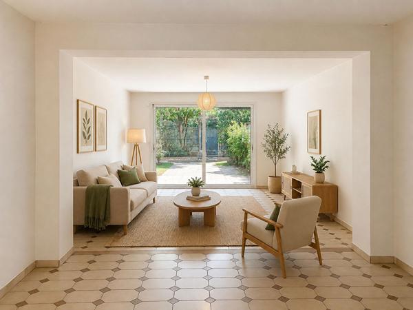 Maison à vendre à Angers 4 chambres et un bureau avec garage, proche ligne de tramway, écoles et commodités.