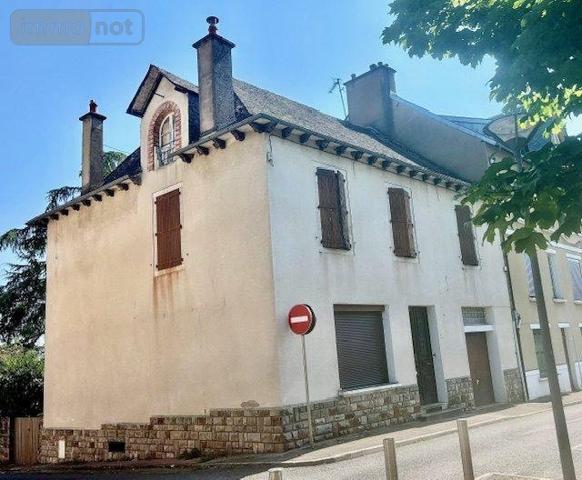 Maison individuelle à vendre à Naucelle dans l'Aveyron (12800), ref : 1065-12013