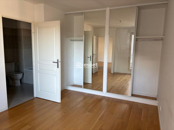 Location Appartement 2 pièces 47.6 m² - La Garenne-colombes 92250