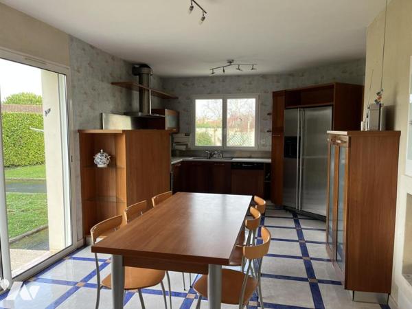 Maison 6 pièces 181 m² - terrain de 2 553 m²