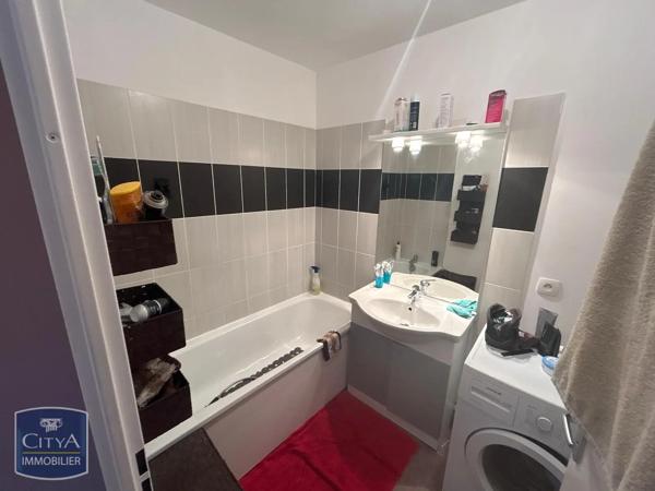 Appartement à louer 3 pièces 62.94m² Douai (59500)