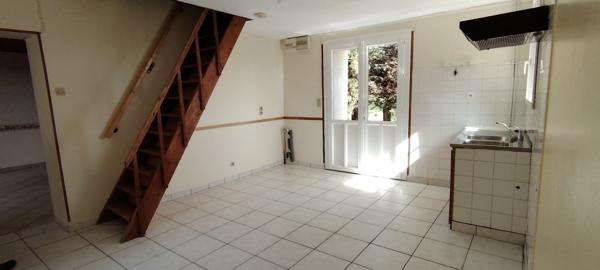 Corps de ferme de caractère - 210 m² habitable - 5260 m² terrain