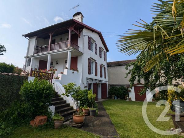 Maison à vendre  5 pièces - 135 m 2   ORTHEZ  - 64