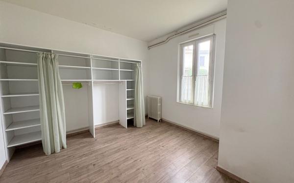 Immeuble à vendre    6 pièces •  Carcassonne