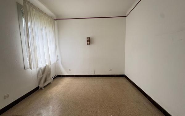 Immeuble à vendre    6 pièces •  Carcassonne