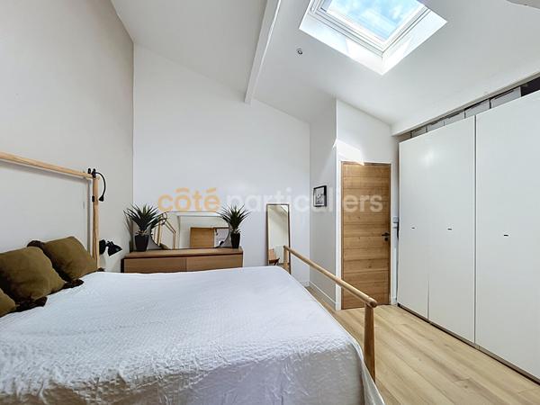 Vente
                Appartement108 m² - 4 Pièces -
                    ARBONNE (64210)