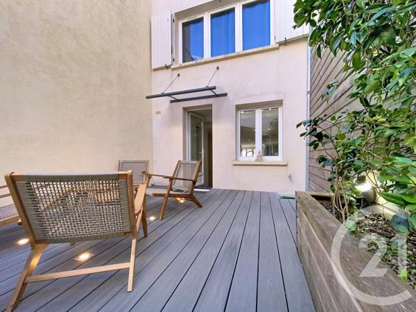 Maison à vendre  7 pièces - 185,49 m2 ROCHEFORT - 17