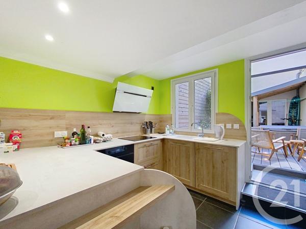 Maison à vendre  7 pièces - 185,49 m2 ROCHEFORT - 17