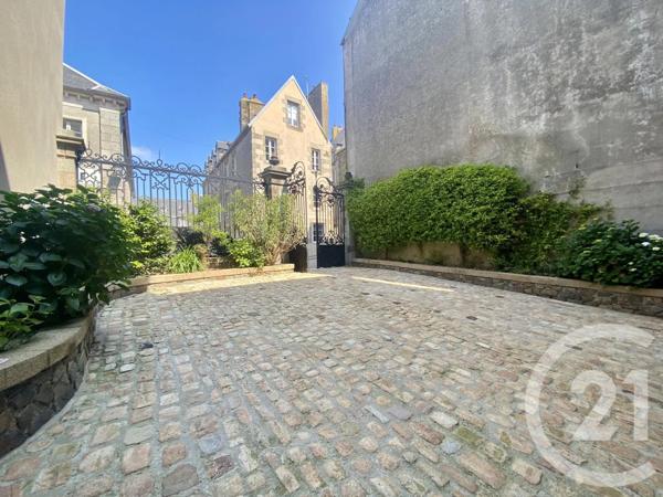 Maison à vendre  16 pièces - 746,45 m 2   GRANVILLE  - 50