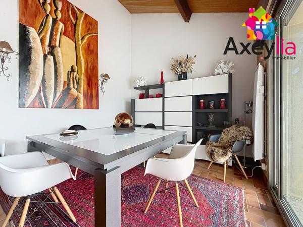 Notre-Dame-de-Boisset (42120) A VENDRE - NOTRE-DE-BOISSET - MAISON AVEC 4 CHAMBRES, GARAGE DOUBLE, GRAND TERRAIN, PISCINE ET VUE EXCEPTIONNE