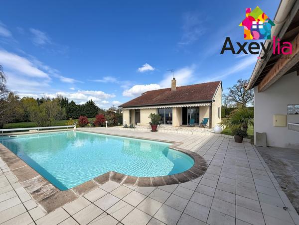Notre-Dame-de-Boisset (42120) A VENDRE - NOTRE-DE-BOISSET - MAISON AVEC 4 CHAMBRES, GARAGE DOUBLE, GRAND TERRAIN, PISCINE ET VUE EXCEPTIONNE