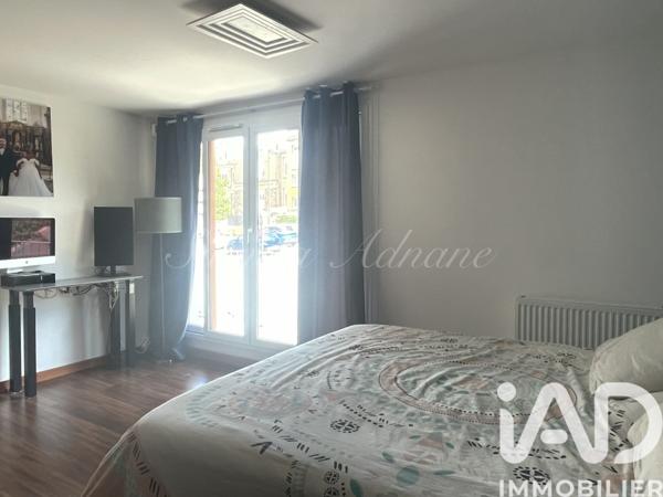 Appartement à vendre 4 pièces 74,1 m² Rueil-Malmaison