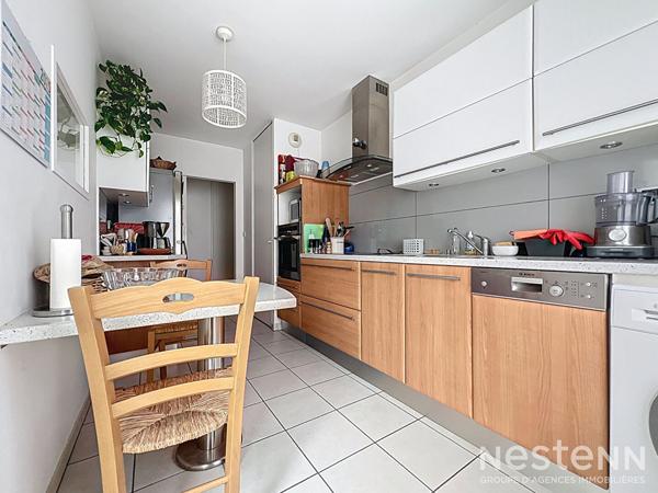 Appartement Angers 3 pièces, hyper centre d'Angers, stationnement, cave de 71.60 m2