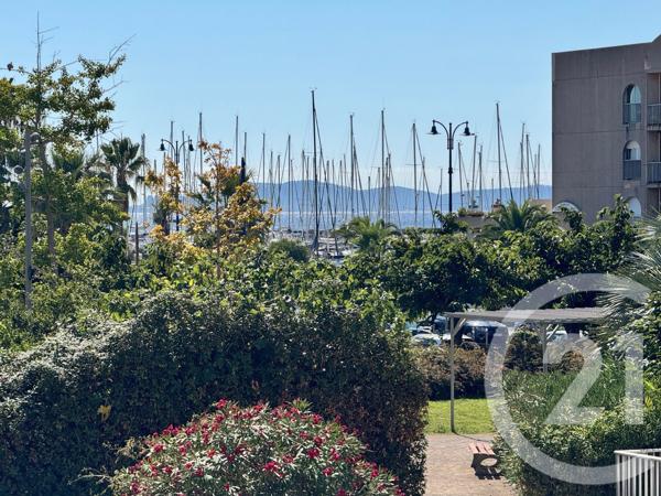 Appartement F1 à vendre  1 pièce - 23,53 m2 HYERES - 83
