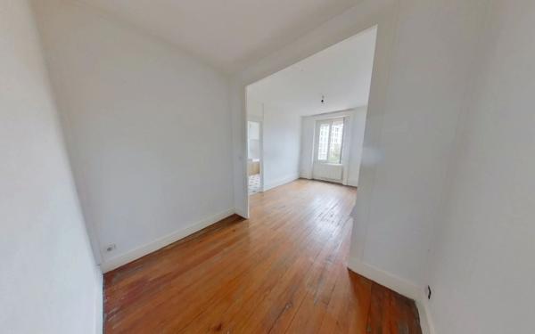 Appartement à vendre    2 pièces • 33 m2 Lyon 7