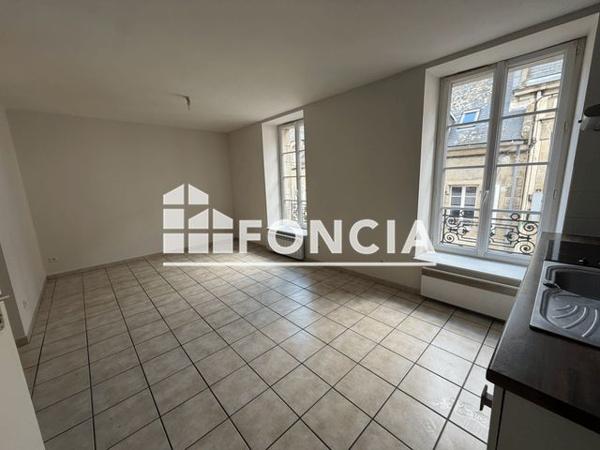 Location Appartement 2 pièces 43 m² - 5, RUE DU CENTRE Douarnenez 29100