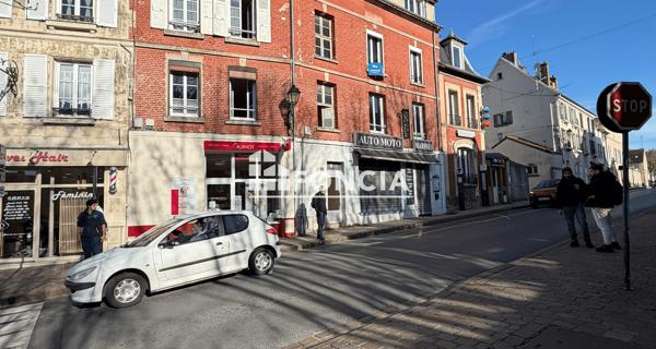 À vendre Studio 38 m² - Marines 95640