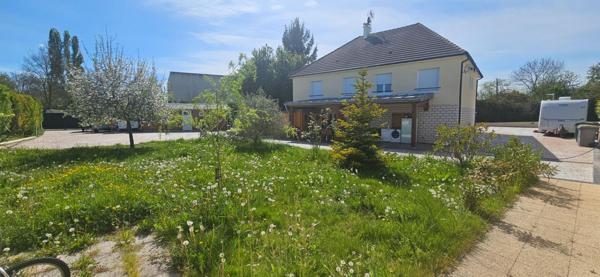 Maison FAMILIALE situé à Mitry Mory 7 pièces