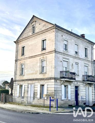 Immeuble à vendre 232 m² Coutras