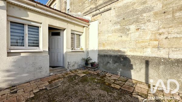 Immeuble à vendre 232 m² Coutras