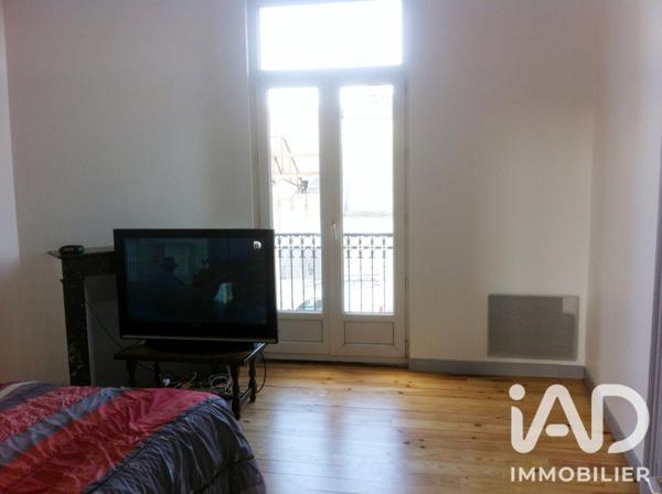 Immeuble à vendre 232 m² Coutras