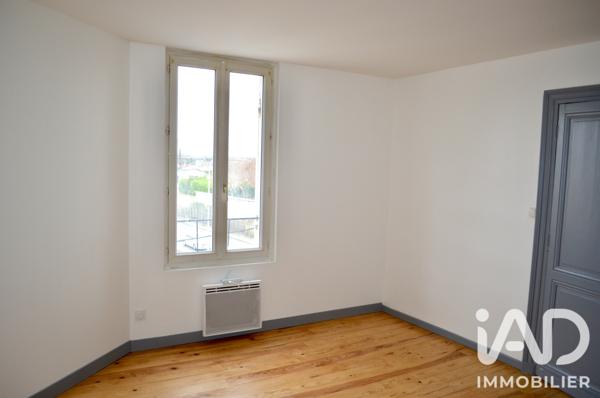 Immeuble à vendre 232 m² Coutras