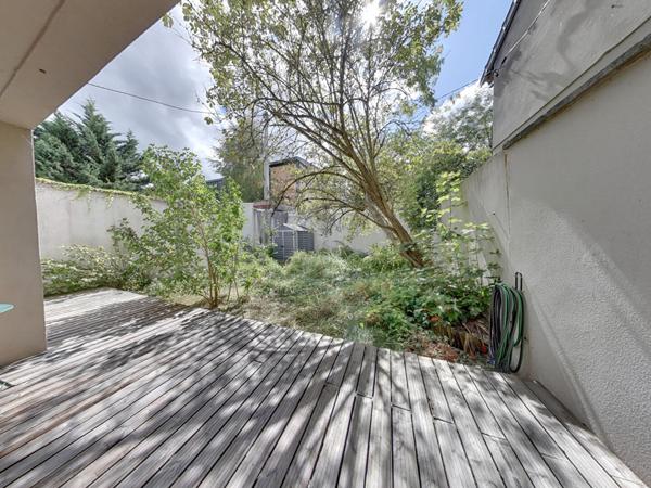 Appartement Montreuil 3 pièce(s) 69.69 m2