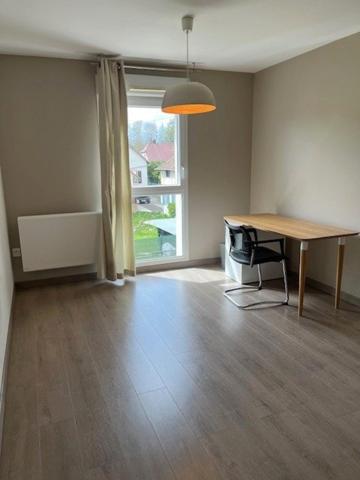 À vendre maison jumelée de 4 pièces