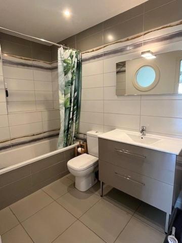 À vendre maison jumelée de 4 pièces