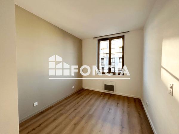 Location Appartement 2 pièces 48.21 m² - 72 BOULEVARD DU PRESIDENT CARNOT APPT 202 Agen 47000