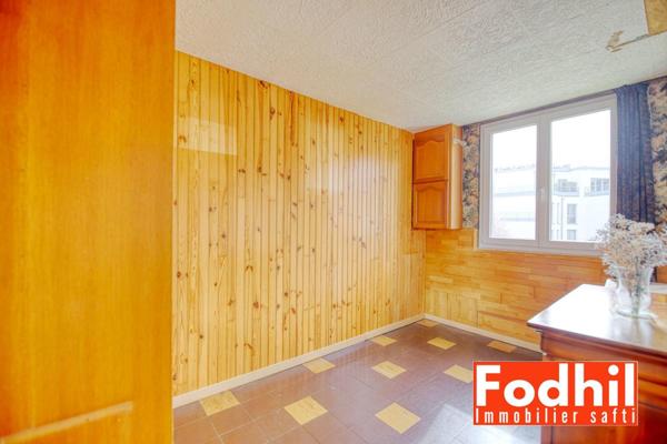 Châtenay-Malabry, Appartement 3 pièces de 60 m², 3 chambres avec cave.