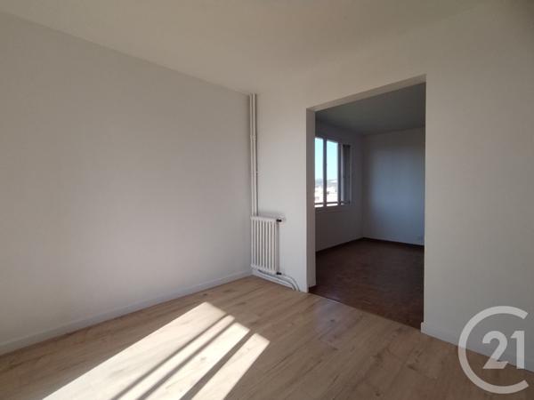 Appartement T3 à vendre  3 pièces - 56,81 m2 MARSEILLE - 13011
