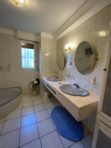 Vous souhaitez lier activité professionnelle et vie de famille? Ne Cherchez plus!!!!