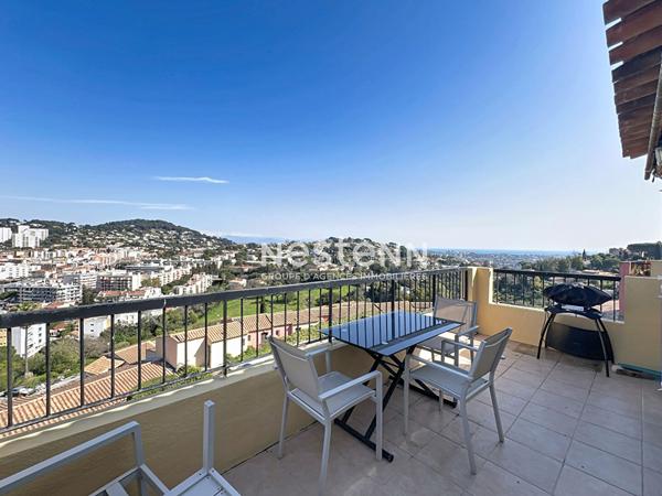 Quartier Super Cannes - 3P - 48m² - Vue mer - Piscine - Terrasse - Parking