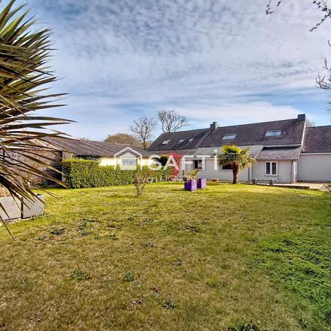 Propriété de charme avec dépendance et terrain constructible