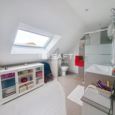 Propriété de charme avec dépendance et terrain constructible