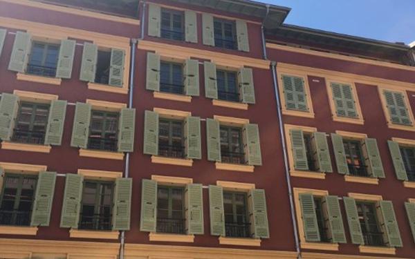 Appartement à louer    2 pièces •  Nice