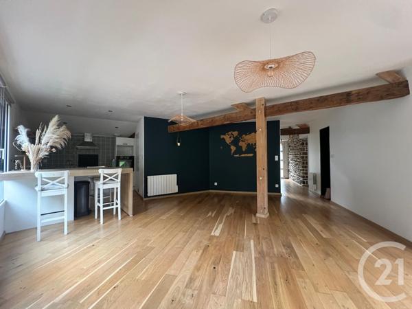 Appartement T4 à vendre  4 pièces - 99 m2 FOUGERES - 35