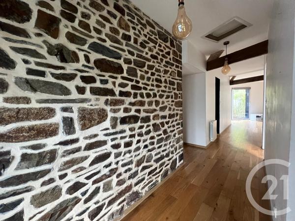 Appartement T4 à vendre  4 pièces - 99 m2 FOUGERES - 35