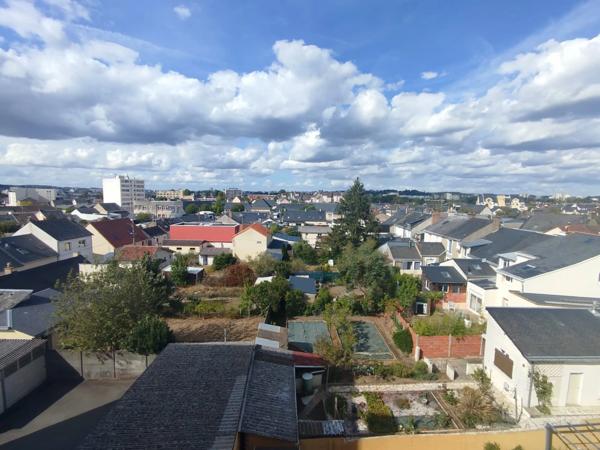 Le Mans Pontlieue – Appartement traversant de 66 m² entièrement rénové avec balcon, cave et parking