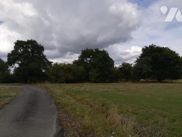 SAINT AUBIN DU CORMIER,Terrain â bâtir  - Entrée de St Aubin du Cormier et proche de l'échangeu...