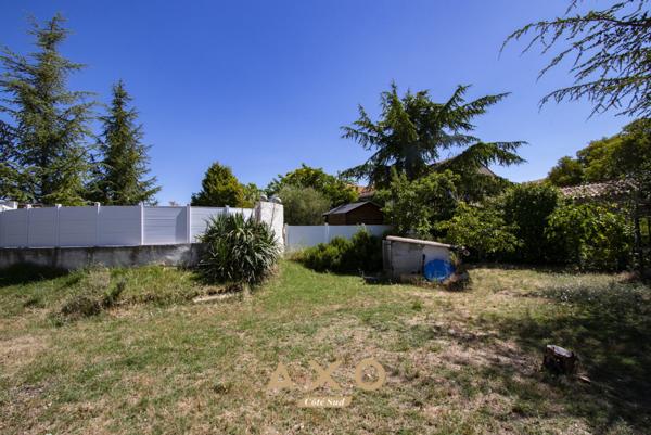 PUIMOISSON - MAISON DE VILLE - RÉNOVÉE - T8 - DEUX APPARTEMENTS - 168 m² - PISCINE - TERRAIN 1 260 m² -CONSTRUCTIBLE - TERRASSES - GARAGE - 355 000 