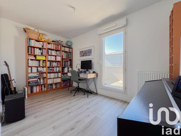 Duplex 5 pièces de 106 m² à Bois-Colombes (92270)