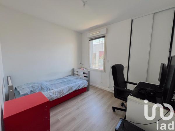 Duplex 5 pièces de 106 m² à Bois-Colombes (92270)
